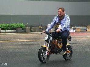 老外骑国产电瓶车视频大全,老外骑行体验视频大盘点