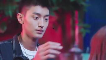 国产帅哥出场视频,惊艳亮相引热议