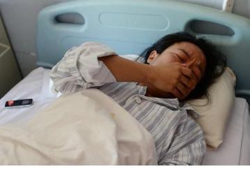 外国产妇引产产部视频